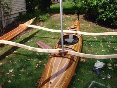  The mast is test fit onto the boat. 